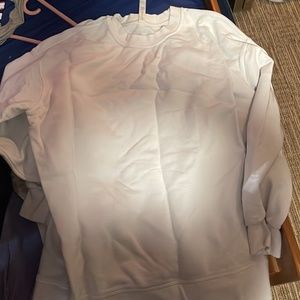 Size 6 Women’s Lululemon White Sweatshirt